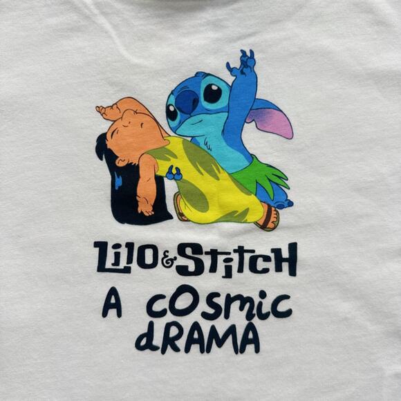 Zara + Disney Lilo & Stitch Tee - Picture 2 of 5